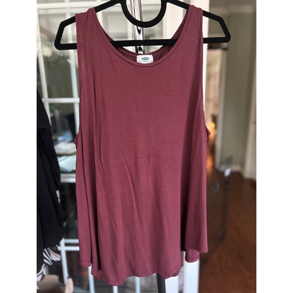 Old Navy Tank Top Women's XXL Maroon Sleeveless Solid Round Neck Shirt Basic